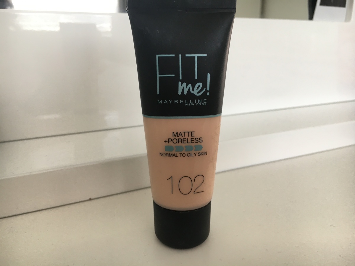 Maybelline Fit Me Matte and Poreless Foundation Review